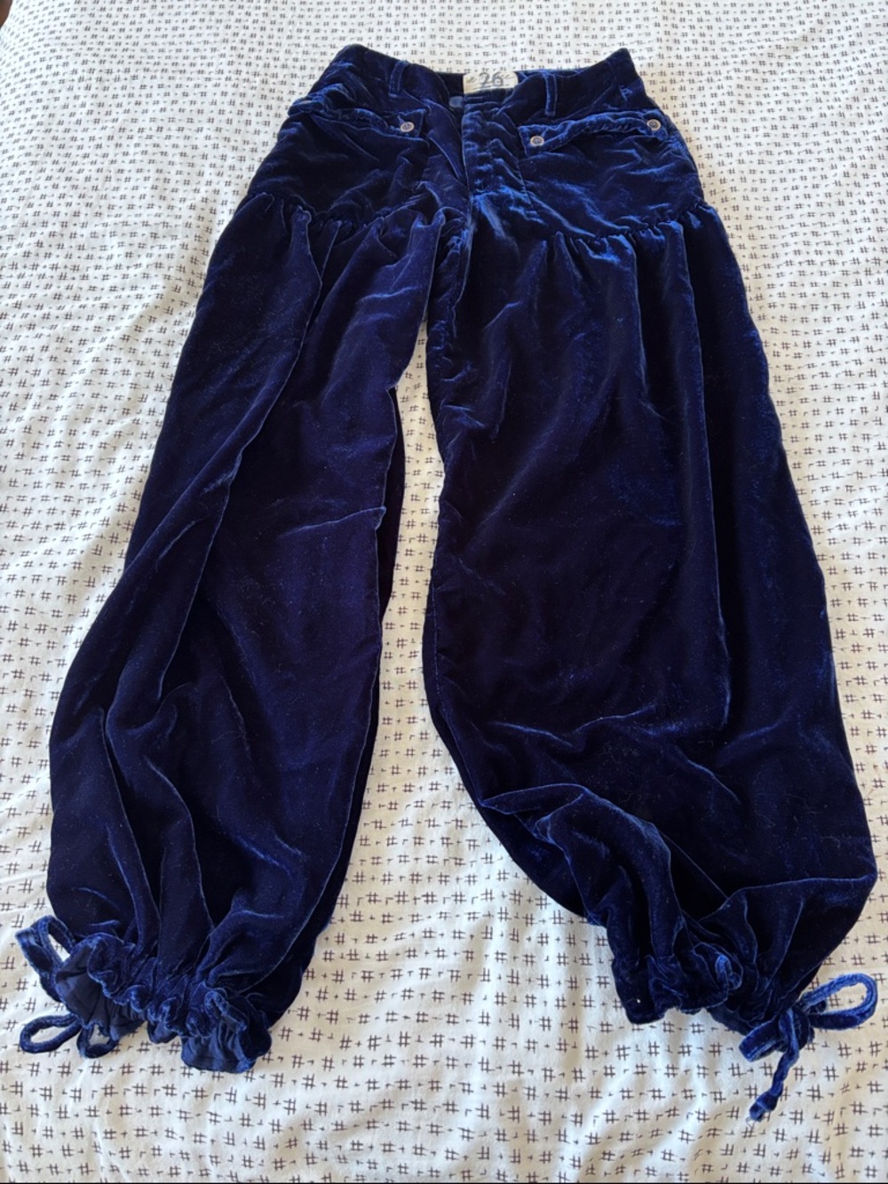 We the Free velvet Lotus pant, drawstring ankles, baggy,deep blue, size 26